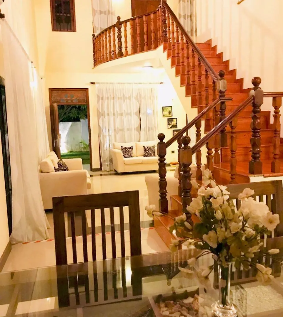 *** Hotel Ama Villa Negombo Sri Lanka
