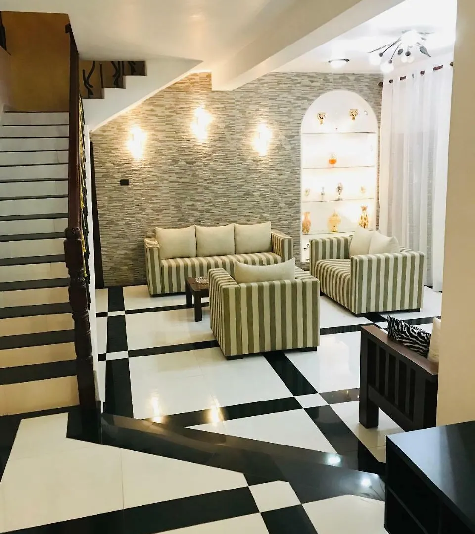Ama Villa Negombo 3*,